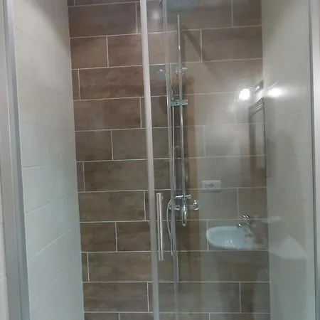 Apartment Zadvarje Appartamento *